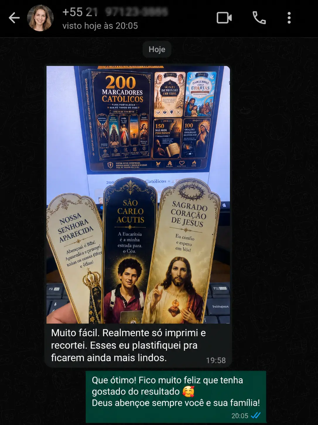 Print de conversa no WhatsApp com depoimento de cliente dos marcadores católicos