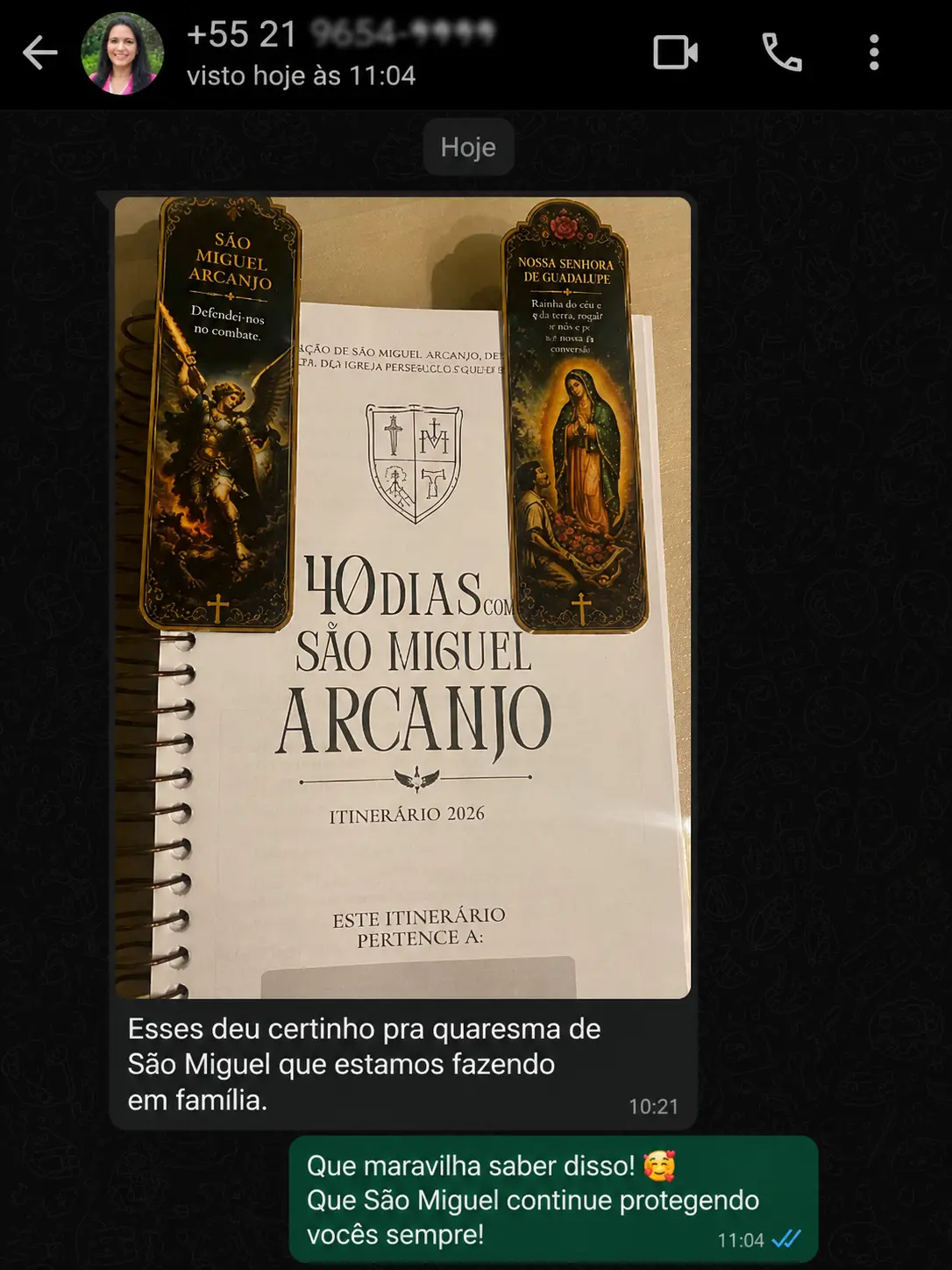 Print de conversa no WhatsApp com depoimento de cliente dos marcadores católicos
